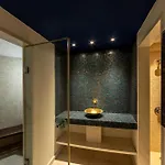 Villa Seafront Alemar