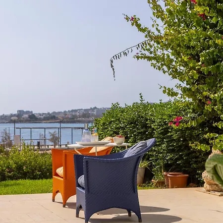 Seafront Alemar Villa *