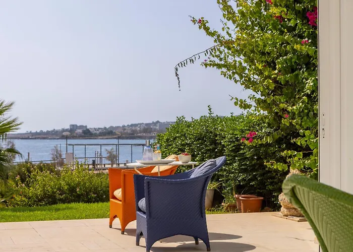 Seafront Alemar فيلة *