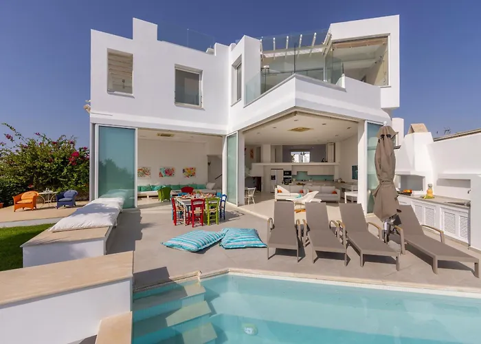 Seafront Alemar Villa