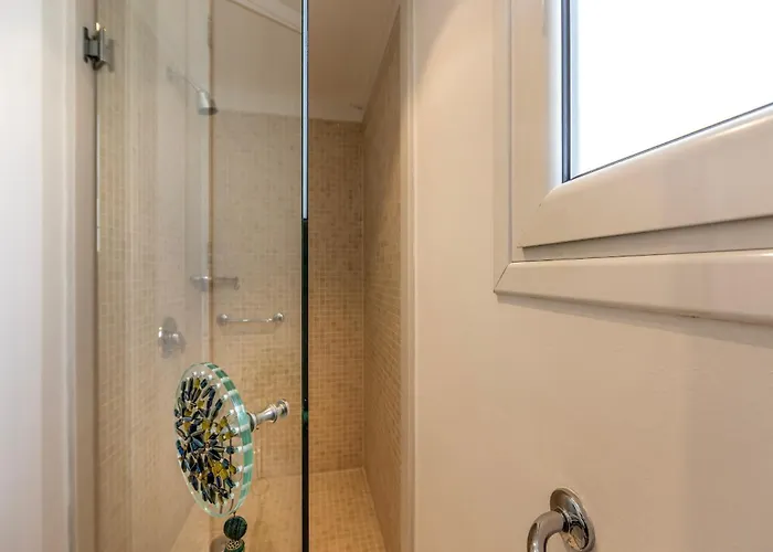 Seafront Alemar Villa *